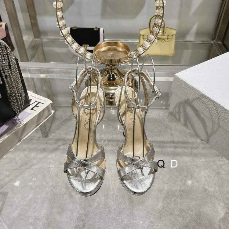 Picture of Dior Shoes _SKUDiorsz35-4011CMGDT02013713